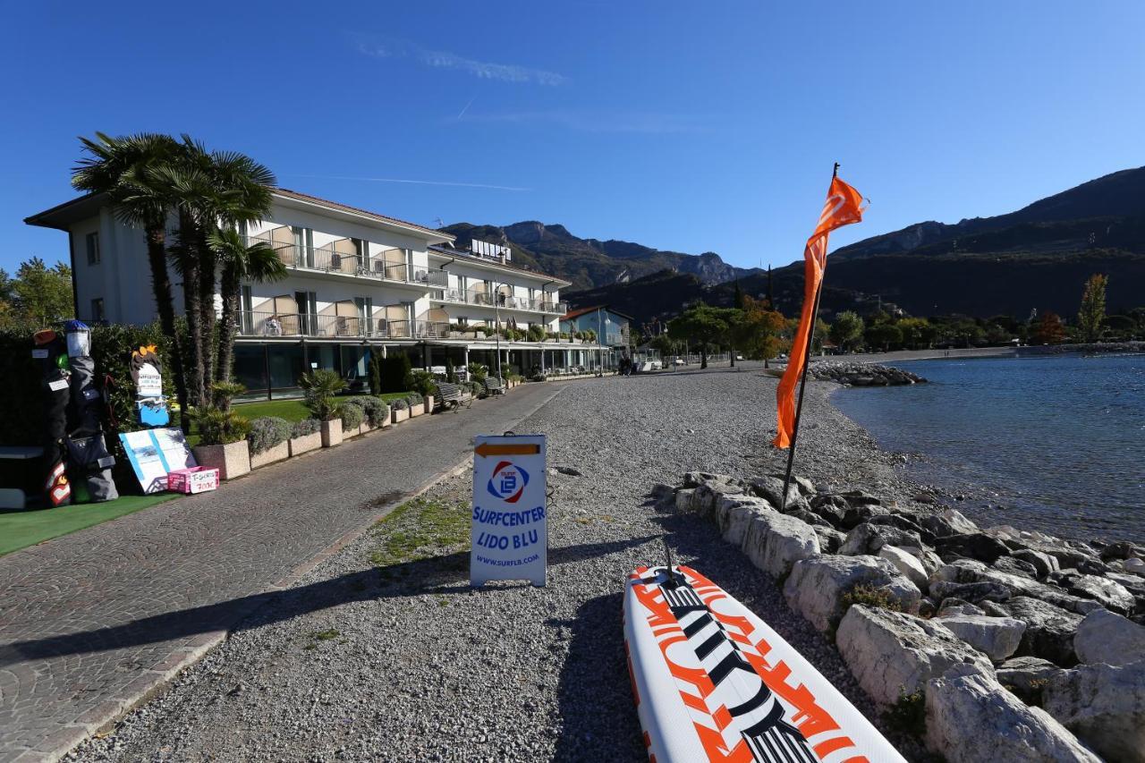 Hotel Lido Blu - Surf & Bike Torbole Sul Garda Kültér fotó